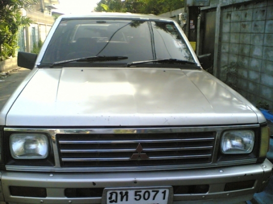ขายมิตซูL200 4ประตู เครื่อง1JZ ระบบแก๊ส100\%