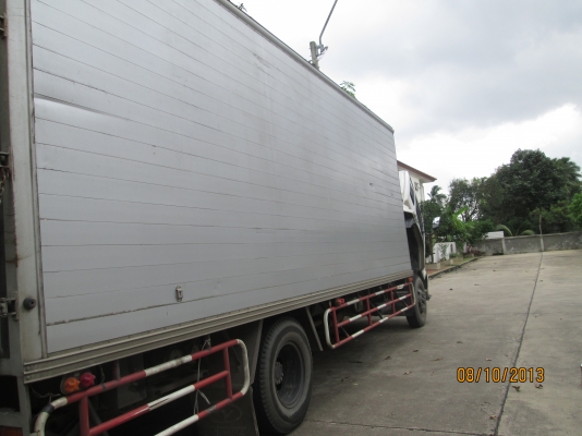 ISUZU-P2เดทก้า-เครื่อง6HH1-7,20เมตร-ตู้3บานมีลิฟหลัง-มือ1ออกห้าง-
