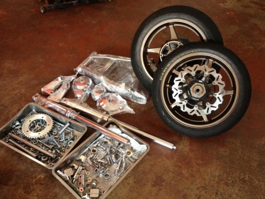 ปิดการขายครับขาย1300  ปี 2004 หัวฉีด จดสรรพสามิตร แล้วครับ อุดรธานี