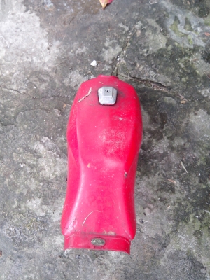 ขายอะไหล่ RXZ135 หลายรายการ หรือ ยกคัน ทะเบียนไม่โอน ขาด ขายอะไหล่ RXZ135 หลายรายการ หรือ ยกคัน ทะเบียนไม่โอน ขาด