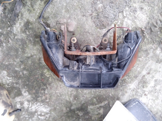 ขายอะไหล่ RXZ135 หลายรายการ หรือ ยกคัน ทะเบียนไม่โอน ขาด ขายอะไหล่ RXZ135 หลายรายการ หรือ ยกคัน ทะเบียนไม่โอน ขาด