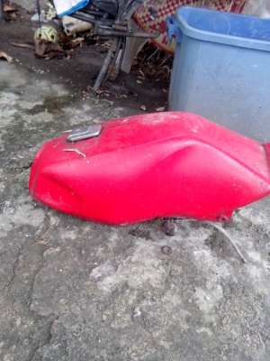 ขายอะไหล่ RXZ135 หลายรายการ หรือ ยกคัน ทะเบียนไม่โอน ขาด ขายอะไหล่ RXZ135 หลายรายการ หรือ ยกคัน ทะเบียนไม่โอน ขาด