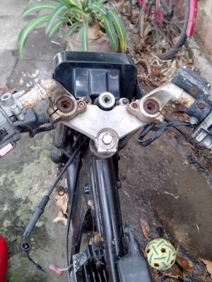 ขายอะไหล่ RXZ135 หลายรายการ หรือ ยกคัน ทะเบียนไม่โอน ขาด ขายอะไหล่ RXZ135 หลายรายการ หรือ ยกคัน ทะเบียนไม่โอน ขาด