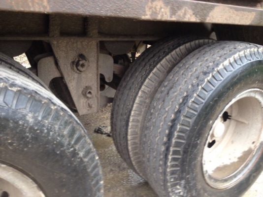 รถอีซูซุ 10 ล้อดั้ม FXZ 360 แรงม้า ปี 53  ( ขายแม่ลูก )  สนใจติดต่อ 081 - 6079515