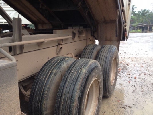 รถอีซูซุ 10 ล้อดั้ม FXZ 360 แรงม้า ปี 53  ( ขายแม่ลูก )  สนใจติดต่อ 081 - 6079515