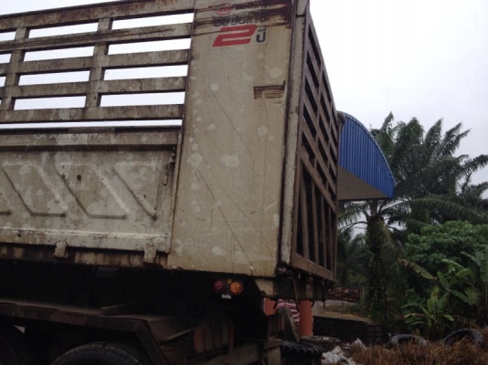 รถอีซูซุ 10 ล้อดั้ม FXZ 360 แรงม้า ปี 53  ( ขายแม่ลูก )  สนใจติดต่อ 081 - 6079515