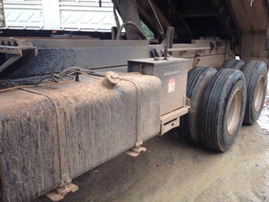 รถอีซูซุ 10 ล้อดั้ม FXZ 360 แรงม้า ปี 53  ( ขายแม่ลูก )  สนใจติดต่อ 081 - 6079515