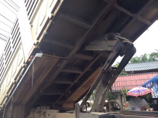 รถอีซูซุ 10 ล้อดั้ม FXZ 360 แรงม้า ปี 53  ( ขายแม่ลูก )  สนใจติดต่อ 081 - 6079515