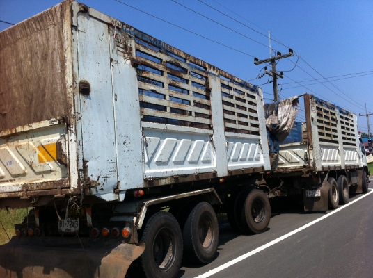 ขายรถพ่วง 22 ล้อ 2 เพลา แม่-ลูก กระบะเหล็กคอกเกษตรดั้ม ISUZU FXZ DECA 270 แม็คโหลด ปี.50 ราคาย้อมๆ สนใจโทร