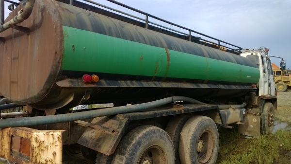 10ล้อบรรทุกน้ำ2เเพลาISUZU ร็อคกี้ 210 แรง คัสซีใหญ่...สภาพใช้งานอยู่... 10ล้อบรรทุกน้ำ2เเพลาISUZU ร็อคกี้ 210 แรง คัสซีใหญ่...สภาพใช้งานอยู่...