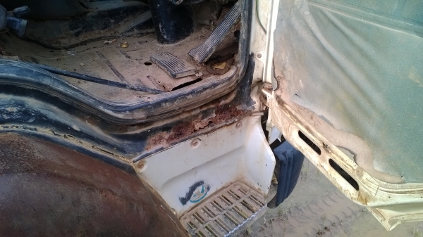 10ล้อบรรทุกน้ำ2เเพลาISUZU ร็อคกี้ 210 แรง คัสซีใหญ่...สภาพใช้งานอยู่... 10ล้อบรรทุกน้ำ2เเพลาISUZU ร็อคกี้ 210 แรง คัสซีใหญ่...สภาพใช้งานอยู่...