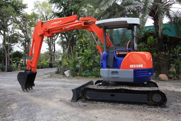 ขายรถแบคโฮ นำเข้าจากญี่ปุ่น ติดต่อ 086-7757900