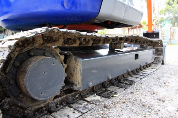 ขายรถแบคโฮ นำเข้าจากญี่ปุ่น ติดต่อ 086-7757900