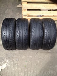 ขายยางKumho ku31  195-55-15 กลางปี10 ดอกสวย ถูกๆครับ