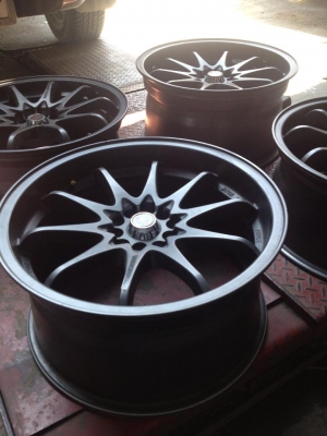 ขาย ล้อCE28 ขอบ18 5/114  กว้าง8.5-9.5 1ชุด ไหม่มาก ถูกๆครับ