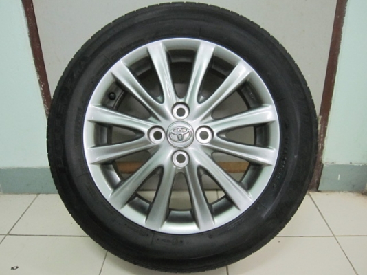 ขายล้อแม็ก Toyota Vios ลาย 12 ก้านสีรมดำพร้อมยางปี 12 ขอบ 15