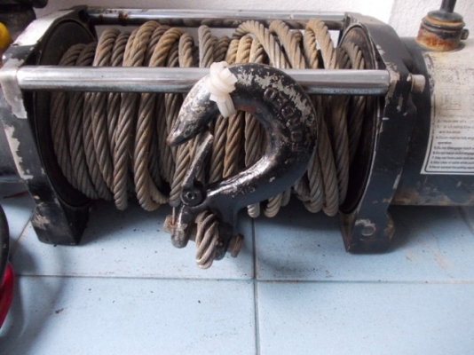 ขาย Winch 12000 ปอนด์มือสอง