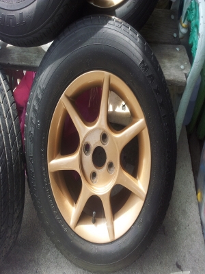 ลดราคาแล้ว..3000 บาท ขายล้อแม็ค ขอบ 14 4 รู 100 สภาพสวยครับ ลดราคาแล้ว..3000 บาท ขายล้อแม็ค ขอบ 14 4 รู 100 สภาพสวยครับ