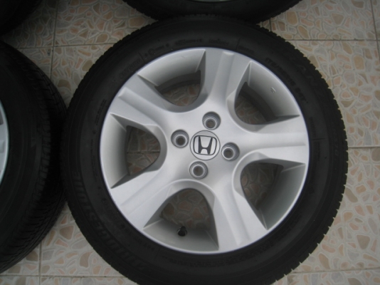 ขายล้อแม็ก Honda Jazz 15"x5.5" et45 4รู100 + ยาง ปี10 (081-3747940)