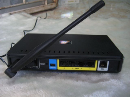 ขาย wireless Router D-Link DSL-G604T adsl 4 port ครบทุกอย่างในตัวเดียว มือสองใช้งานปกติ เป็น All in one คือมีทั้ง Modem ADSL + HUB 4 Port + Wireless พร้อมอะแดปเตอร์ ราคา 450 พร้อมส่ง ขาย wireless Router D-Link DSL-G604T adsl 4 port ครบทุกอย่างในตัวเดียว มือสองใช้งานปกติ เป็น All in one คือมีทั้ง Modem ADSL + HUB 4 Port + Wireless พร้อมอะแดปเตอร์ ราคา 450 พร้อมส่ง