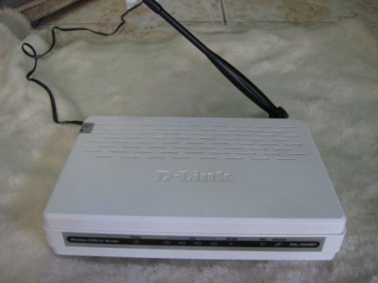 ขาย wireless Router D-Link DSL-G604T adsl 4 port ครบทุกอย่างในตัวเดียว มือสองใช้งานปกติ เป็น All in one คือมีทั้ง Modem ADSL + HUB 4 Port + Wireless พร้อมอะแดปเตอร์ ราคา 450 พร้อมส่ง ขาย wireless Router D-Link DSL-G604T adsl 4 port ครบทุกอย่างในตัวเดียว มือสองใช้งานปกติ เป็น All in one คือมีทั้ง Modem ADSL + HUB 4 Port + Wireless พร้อมอะแดปเตอร์ ราคา 450 พร้อมส่ง