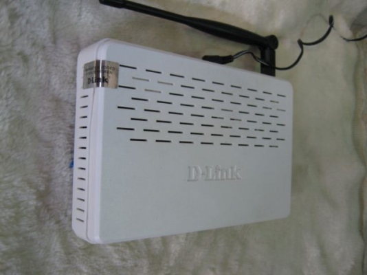 ขาย wireless Router D-Link DSL-G604T adsl 4 port ครบทุกอย่างในตัวเดียว มือสองใช้งานปกติ เป็น All in one คือมีทั้ง Modem ADSL + HUB 4 Port + Wireless พร้อมอะแดปเตอร์ ราคา 450 พร้อมส่ง ขาย wireless Router D-Link DSL-G604T adsl 4 port ครบทุกอย่างในตัวเดียว มือสองใช้งานปกติ เป็น All in one คือมีทั้ง Modem ADSL + HUB 4 Port + Wireless พร้อมอะแดปเตอร์ ราคา 450 พร้อมส่ง