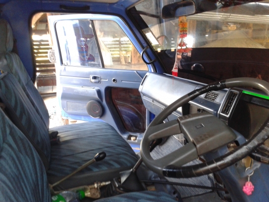 ISUZU NRR 195