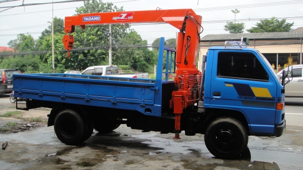 ISUZU NKR เครนTADANO ดาวน์45000ผ่อน12900/36เดือน