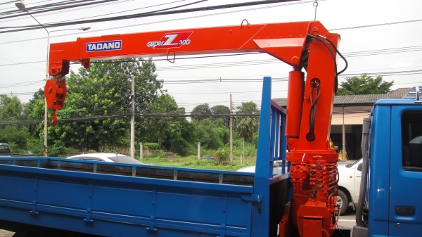 ISUZU NKR เครนTADANO ดาวน์45000ผ่อน12900/36เดือน
