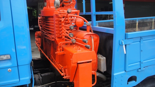 ISUZU NKR เครนTADANO ดาวน์45000ผ่อน12900/36เดือน