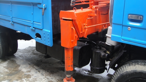 ISUZU NKR เครนTADANO ดาวน์45000ผ่อน12900/36เดือน