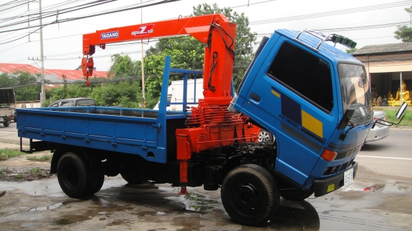 ISUZU NKR เครนTADANO ดาวน์45000ผ่อน12900/36เดือน