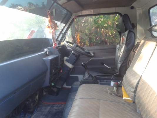 ISUZU NRR 195 ระบบไฟฟ้า