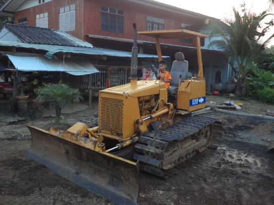 ขาย Komatsu D20-6 เหลือ 207000 บาท