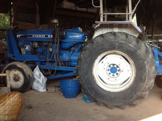 ขายรถไถ Ford 6600 แท้เต็มตัว มีเล่มทะเบียน ลดราคา 395,000