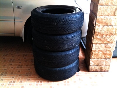 ยางมิชลิน 4เส้น 14 นิ้ว 175-65-14 ครบชุดสภาพดีครับ