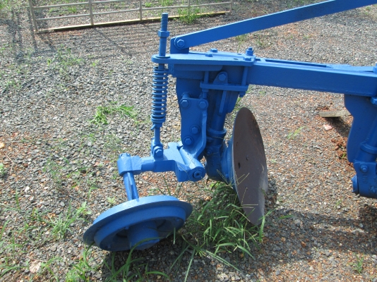 ขายผาน   3   รถไถฟอร์ด หรือรุ่นใกล้เคียง   เหล็กหนามากๆ