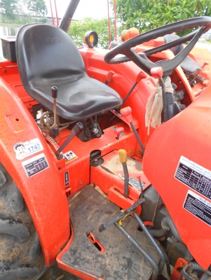 วันนี้มี รถไถ  KUBOTA  รุ่น L3608  มือสอง มาขายจร้าาา