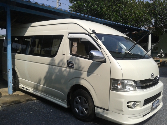 ขายด่วนรถตู้เป็นคู่