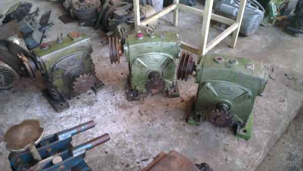 Sell> เกียร์ทด / เกียร์ตัวหนอน เบอร์ 120 มี 2 คู่ครับ 1:60 และ 1:50 นครปฐม จัดส่งครับผม