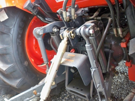 ฮั้วเฮงหลี อินเตอร์เทรด   แหล่งรวมรถมือสองที่ใหญ่ที่สุดในประเทศไทย