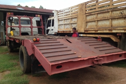 ขายรถบรรทุกสิบล้อ 2 เพลา เทรนเเลอร์