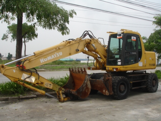 Komatsu PW130-6K สภาพดี นำเข้าจากยุโรป ราคาเบา ๆ รถถึงไทยแล้วครับ