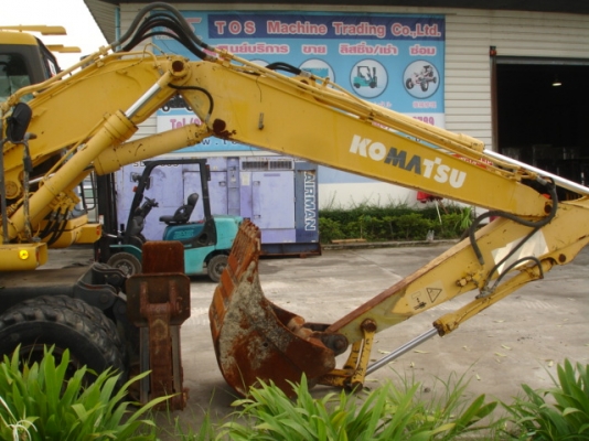 Komatsu PW130-6K สภาพดี นำเข้าจากยุโรป ราคาเบา ๆ รถถึงไทยแล้วครับ