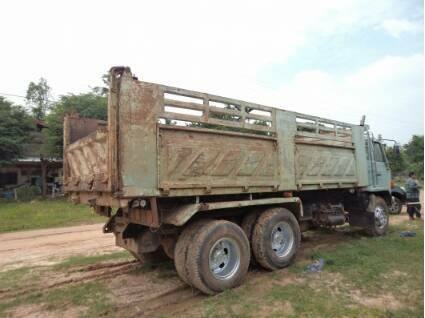 ***ขายแล้วครับขอบคุณ Truck2hand ขาย10ล้อ2เพลาดั๊ม ISUZU ROCKY FVZ32MZP 195นางฟ้าแท้ วางเครื่องJO8C Turbo 240แรง (ลงเล่ม) เครื่องแน่นแรงดีไม่เยิ้ม เกียร์HO ช่วงล่างเดิม คัสซีดีไม่ผุไม่ดาม มีเบียดตรงแหนบหลังนิดหน่อย กระบะดั๊มเหล็กสามมิตรลอนเฉียงสภาพดี ข้างด