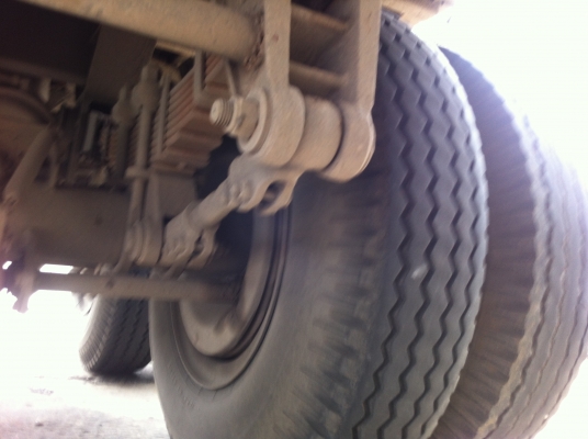 ขายรถพ่วง 24 ล้อ 2 เพลา แม่-ลูก กระบะเหล็กพื้นเรียบ ISUZU GIGR-360 ทะเบียนพร้อม รถใช้งาน ราคาคุยกันครับ