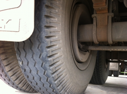 ขายรถพ่วง 24 ล้อ 2 เพลา แม่-ลูก กระบะเหล็กพื้นเรียบ ISUZU GIGR-360 ทะเบียนพร้อม รถใช้งาน ราคาคุยกันครับ