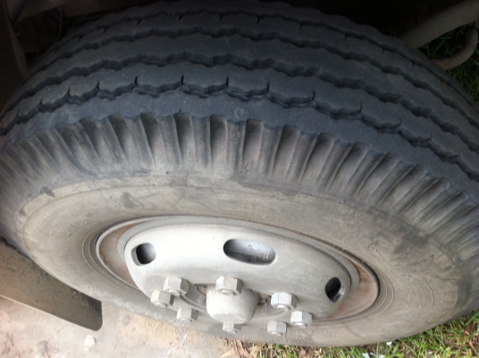 ขายรถพ่วง 24 ล้อ 2 เพลา แม่-ลูก กระบะเหล็กพื้นเรียบ ISUZU GIGR-360 ทะเบียนพร้อม รถใช้งาน ราคาคุยกันครับ