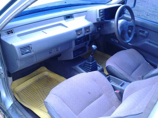 อีซุซุslx 2500 พวงมาลัยเพาเวอร์ปี93 สภาพตามรูปพร้มใช้ อีซุซุslx 2500 พวงมาลัยเพาเวอร์ปี93 สภาพตามรูปพร้มใช้