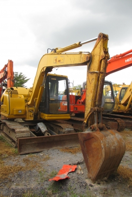 ขายรถขุด Komatsu PC70-7 เก่านอก